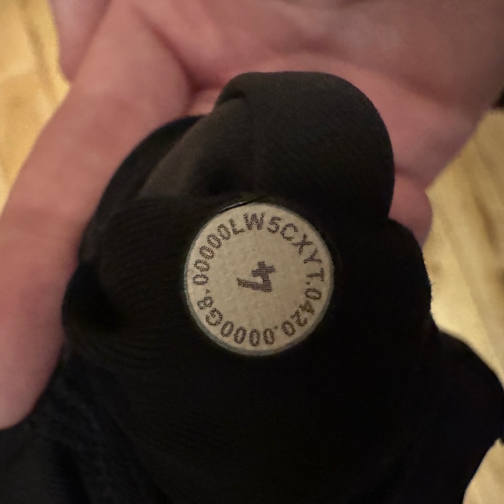 Lululemon Size 4 Wonderunder Black Camo Leggings